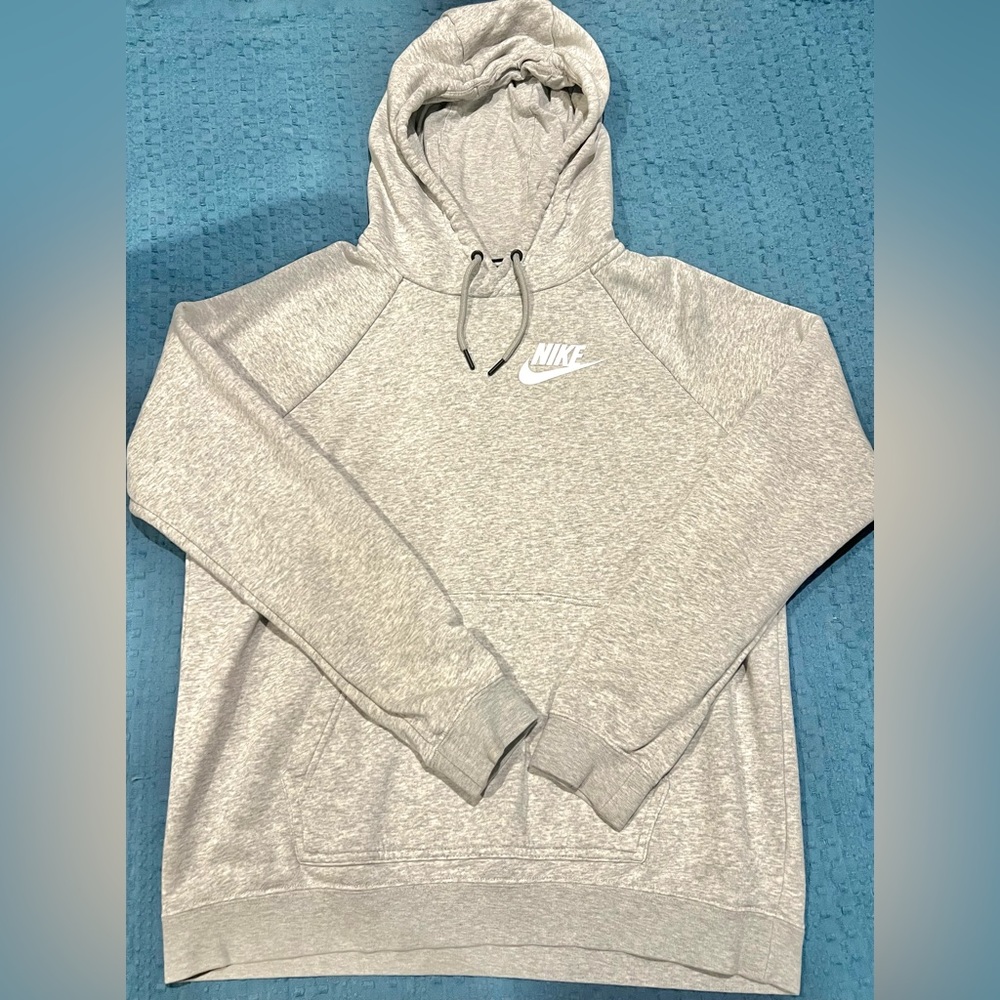 GRAY NIKE HOODIE
